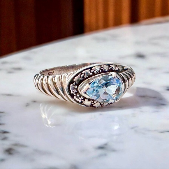 Blue Topaz Sterling Silver Ring (7) - Picture 6 of 14